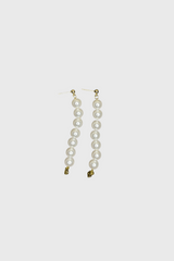 Kora Earring in White Pearl
