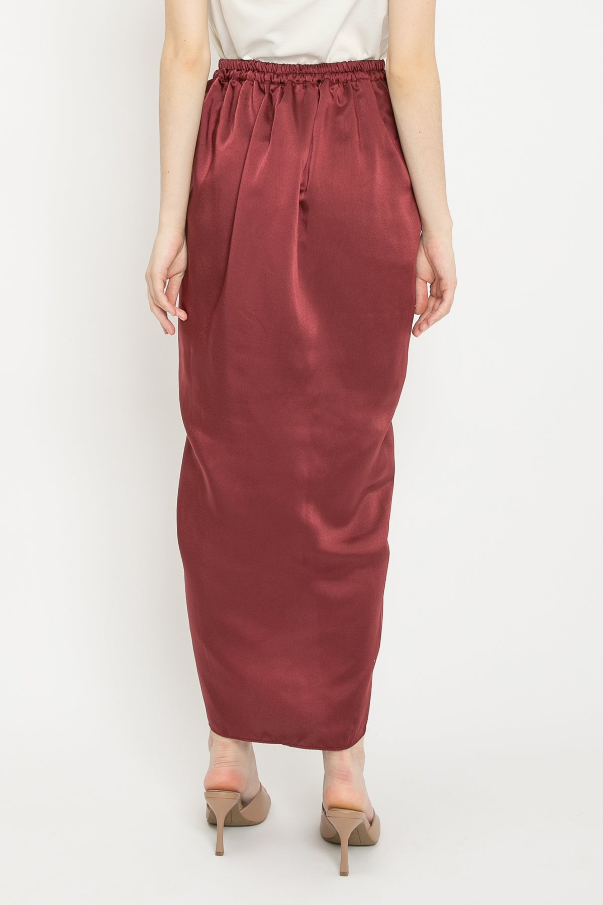Hong Skirt in Deep Red