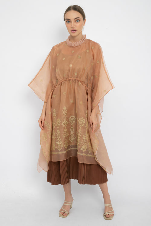 Pome Dress in Brown
