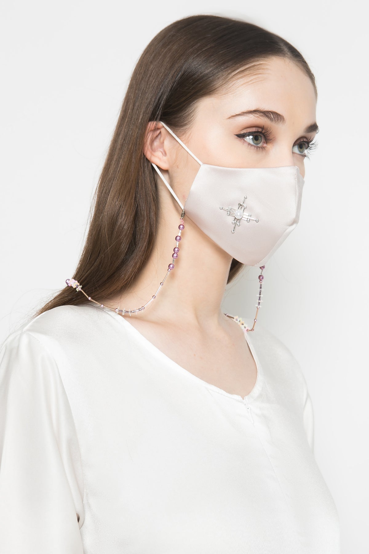 Belle Strap Mask in Lilac