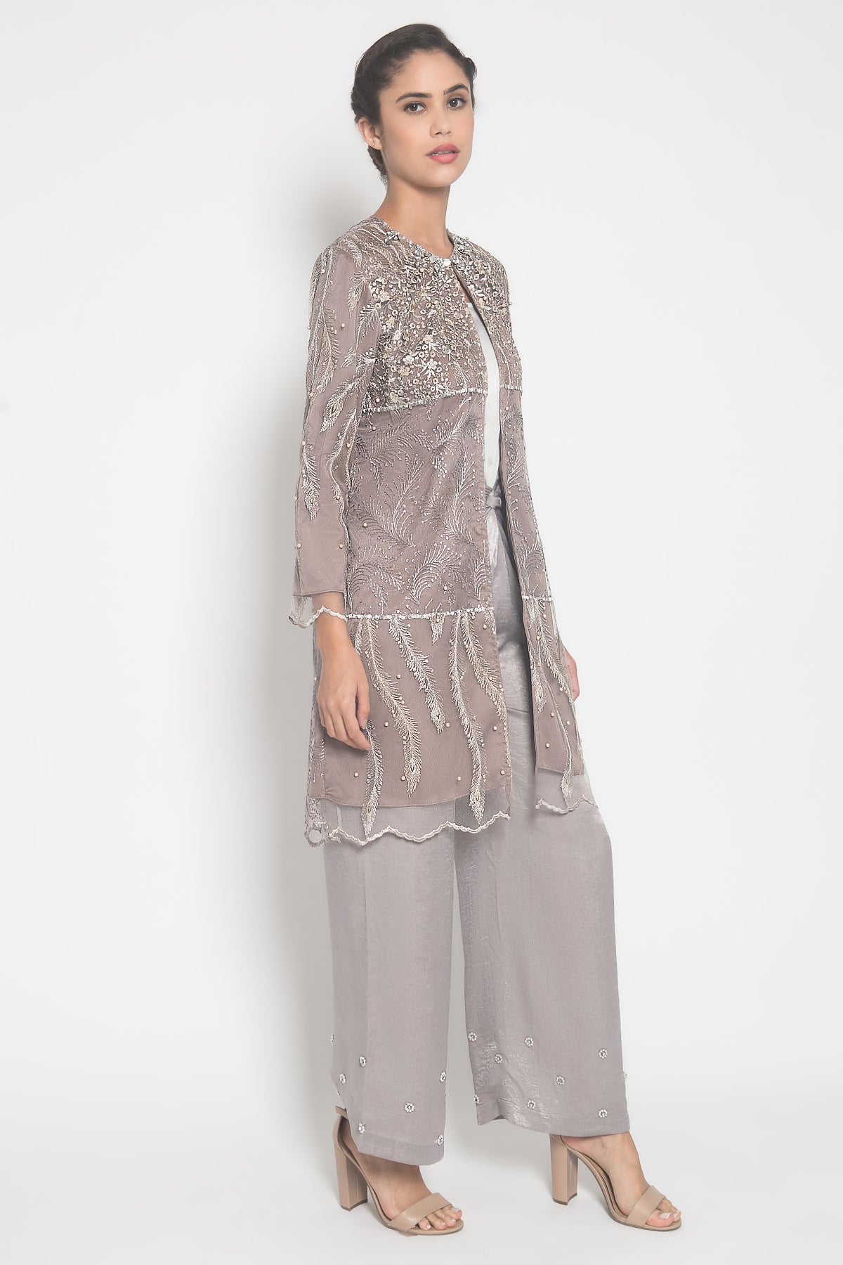 Jacquline Outer in Lilac Silver