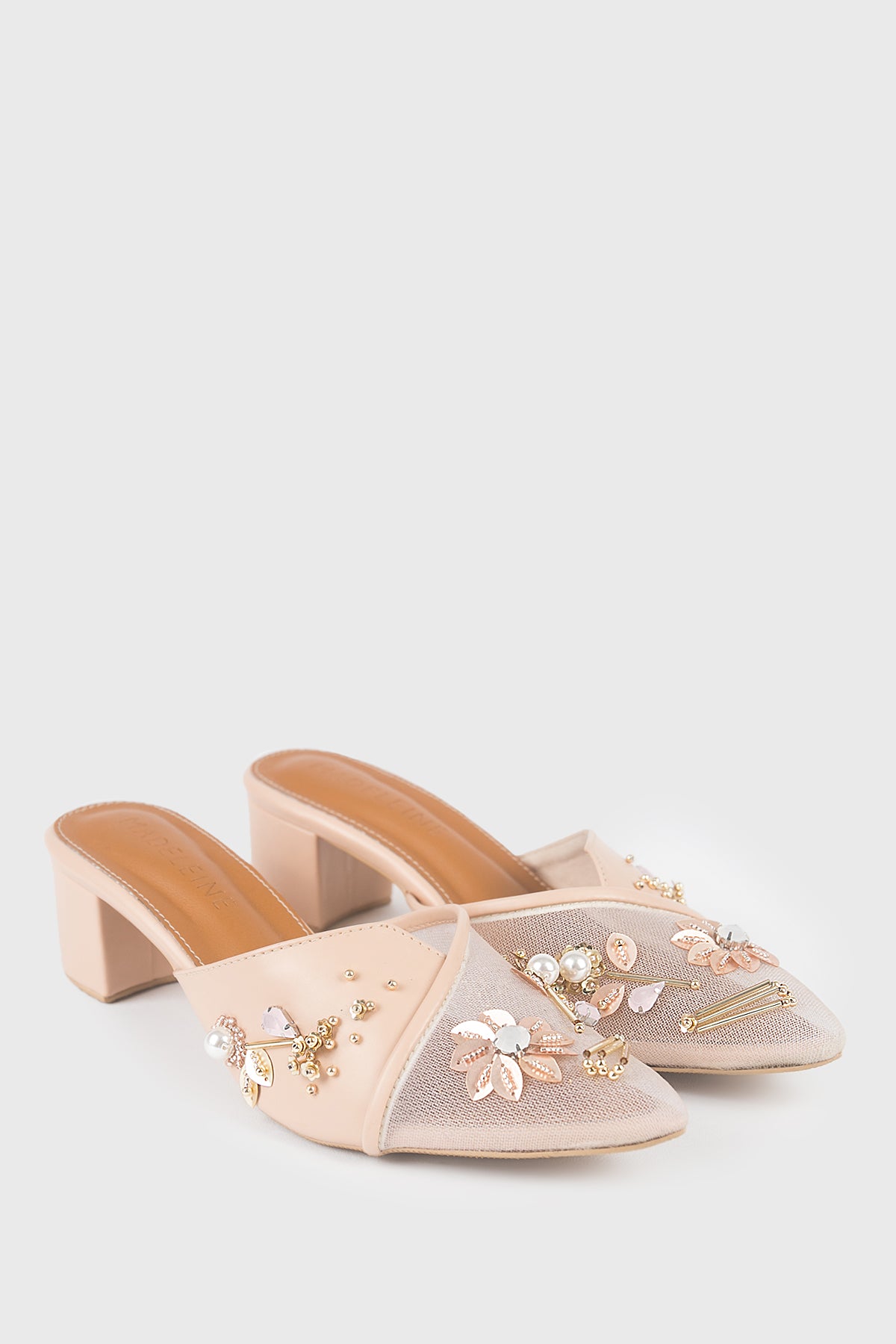 Cyrille Mules in Beige