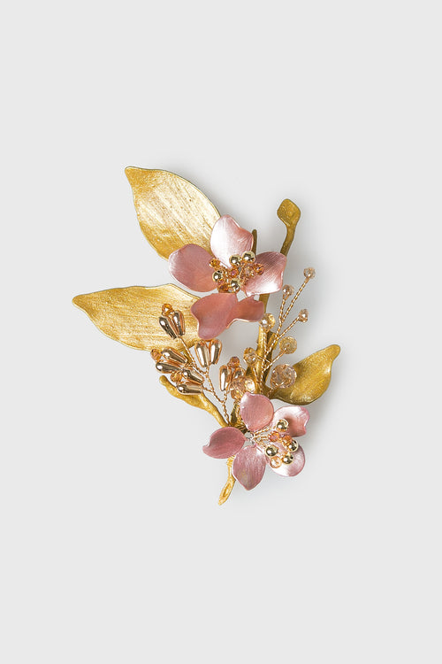 Bella Flower with Leaf Brooch in Pink