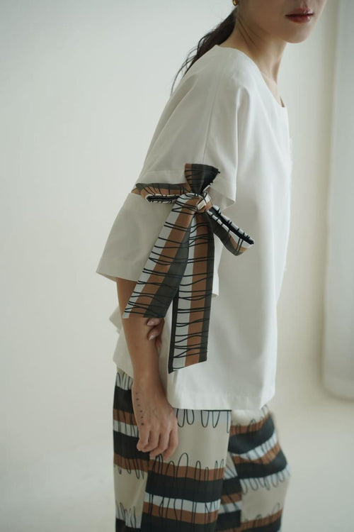 Reito Big Bow White Top