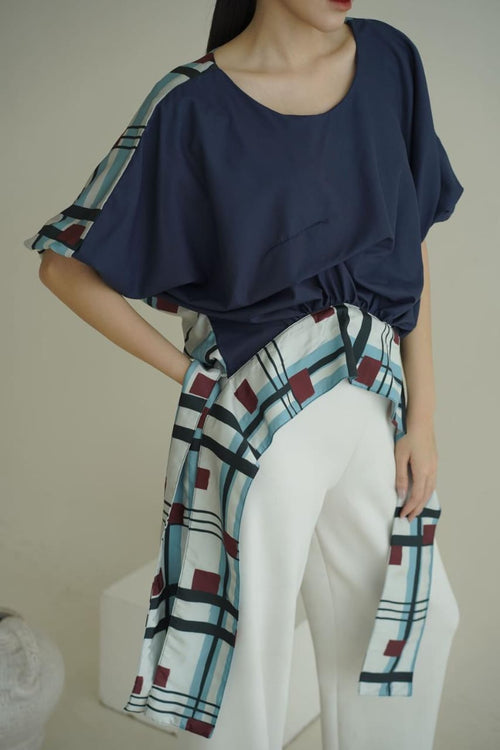 Keia Cloudy Top in Blue